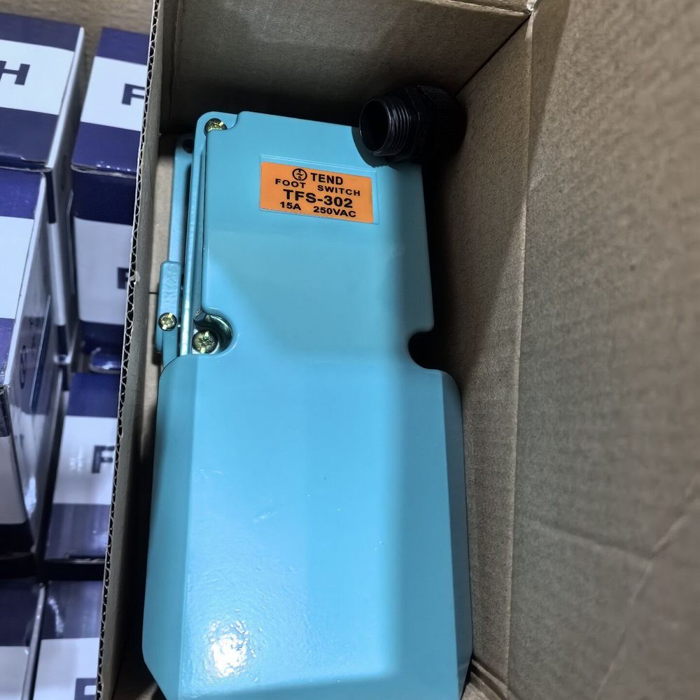 台湾天得脚踏开关 TFS-302 TFS-304 TFS-3