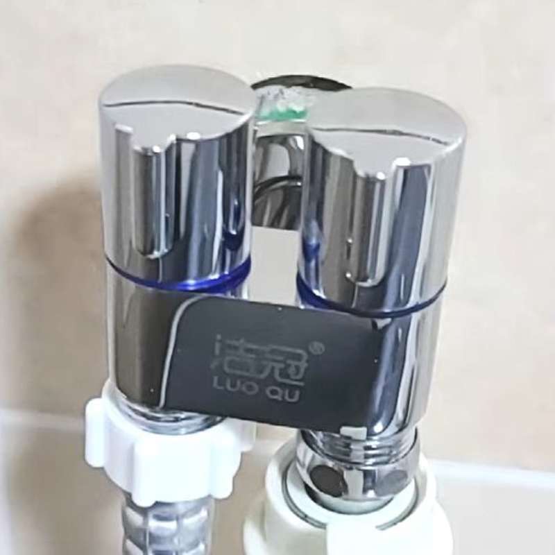 喷枪一分二双控开关水龙头三角阀马桶分水器三通全铜双用出高端