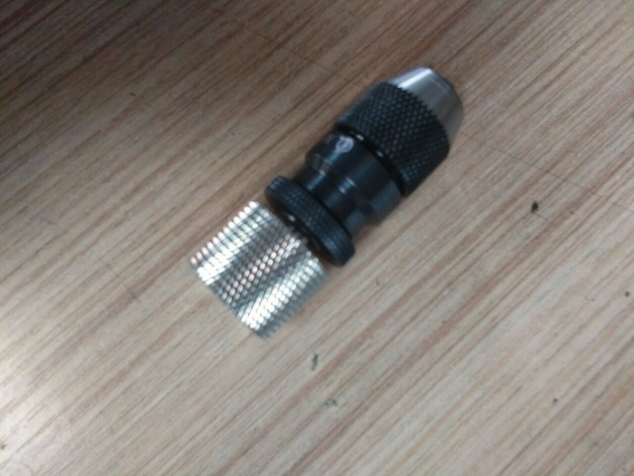 e061台湾打孔机精密夹头