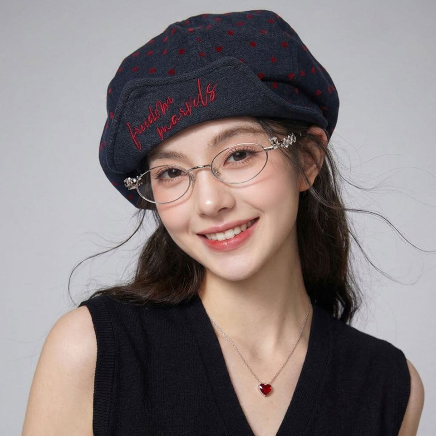 牛仔波点贝雷帽女春夏爱心刺绣八角帽显脸小报童帽画家帽2026新款