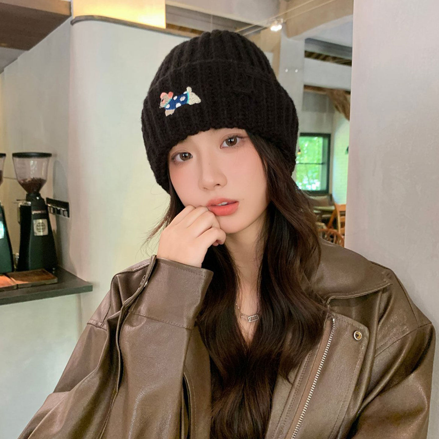 可爱腊肠狗刺绣针织帽女秋冬防寒保暖毛线帽显脸小冷帽护耳包头帽