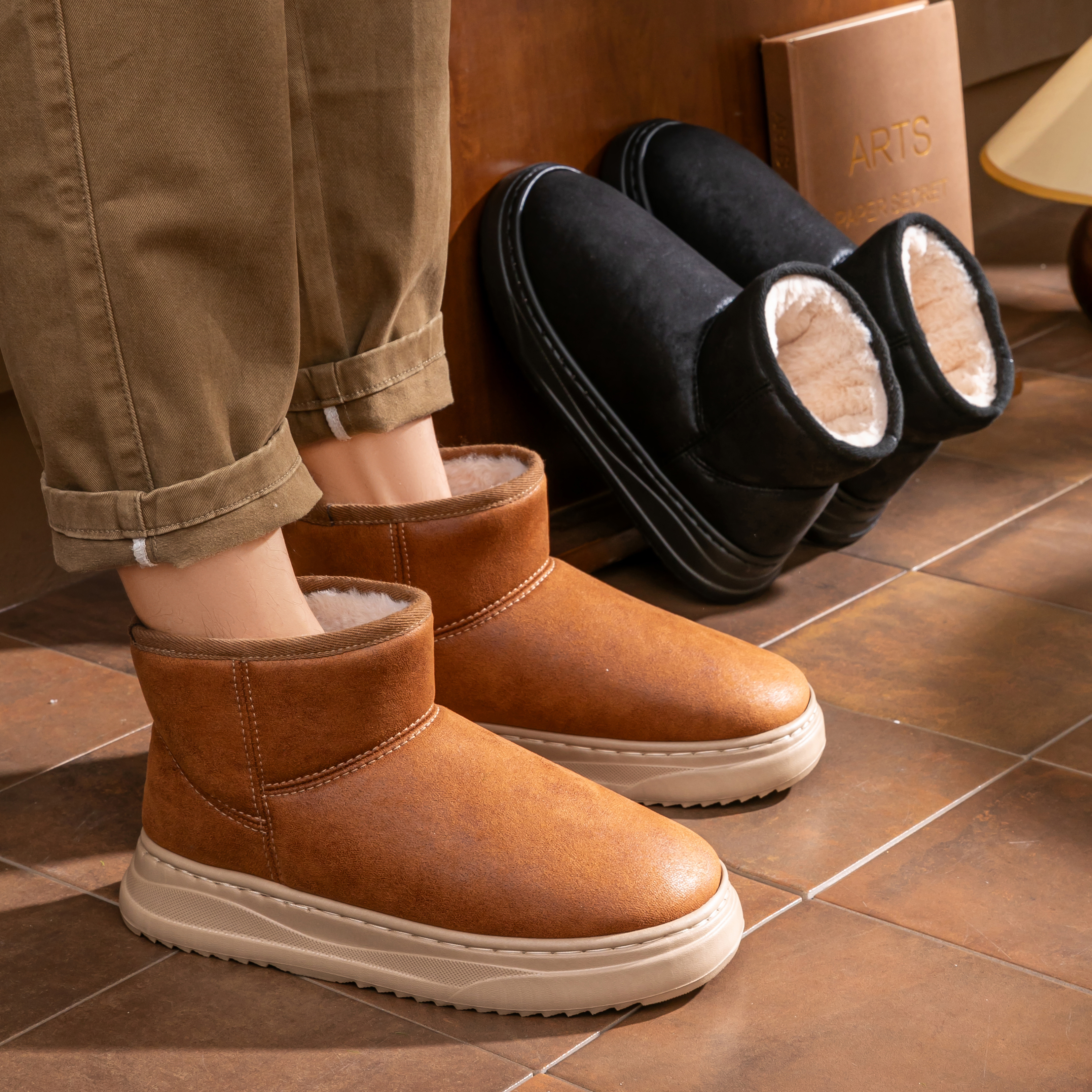 实心厚底加绒棉鞋冬季男女家居冬季包跟外穿棉拖鞋防滑保暖雪地靴