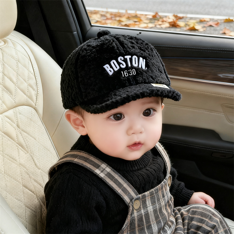 宝宝帽子秋冬季保暖羊羔绒防风鸭舌帽男女儿童潮流字母百搭棒球帽