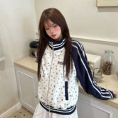 Amoeba美式 复古条纹撞色插肩袖 星星印花宽松学院风立领夹克外套女