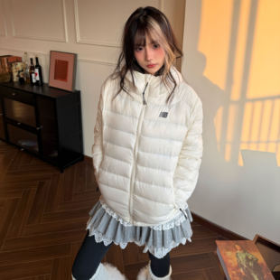 Amoeba韩系简约泡芙连帽排骨羽绒服女宽松冬季保暖轻量鸭绒外套