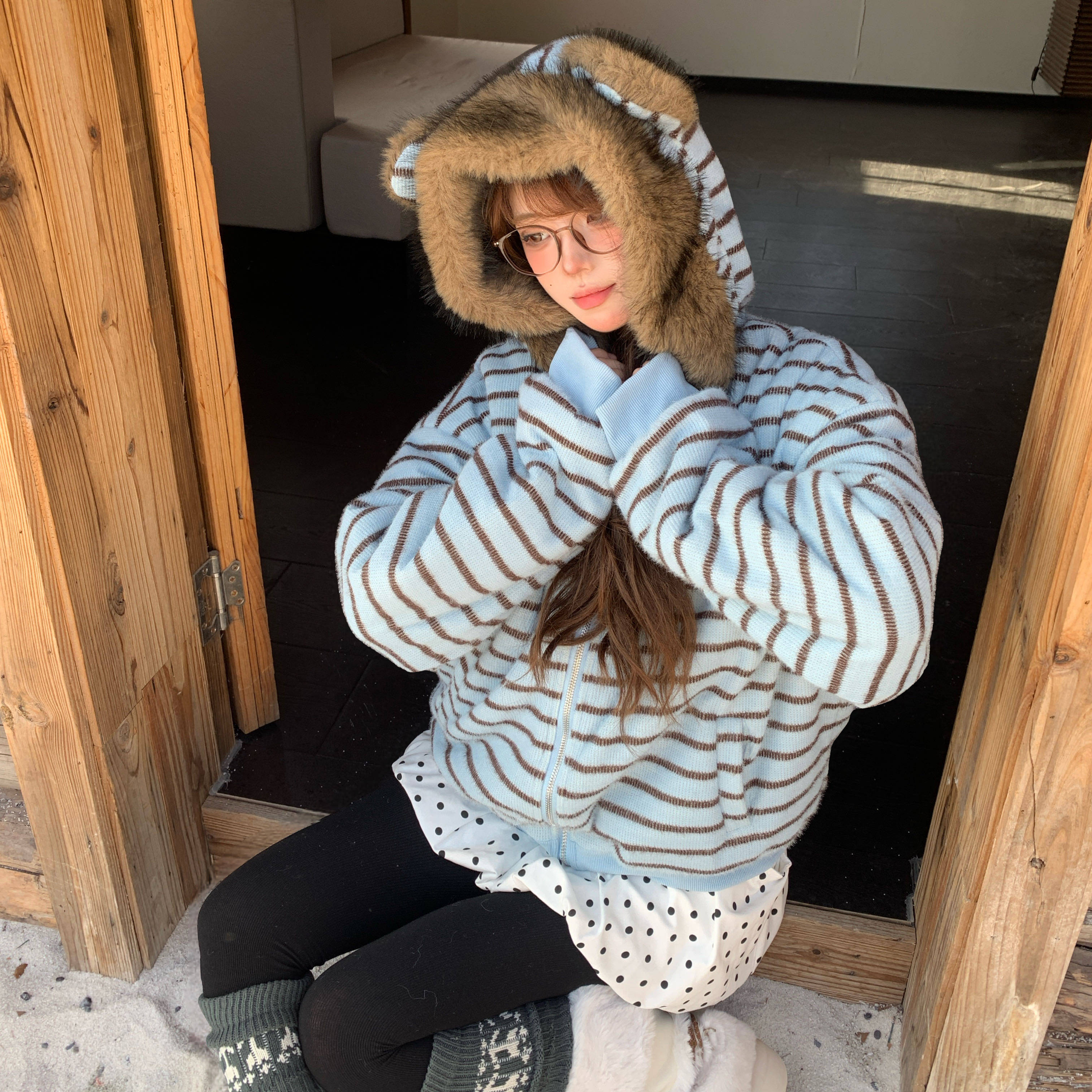 可爱针织耳朵毛领条纹外套棉衣