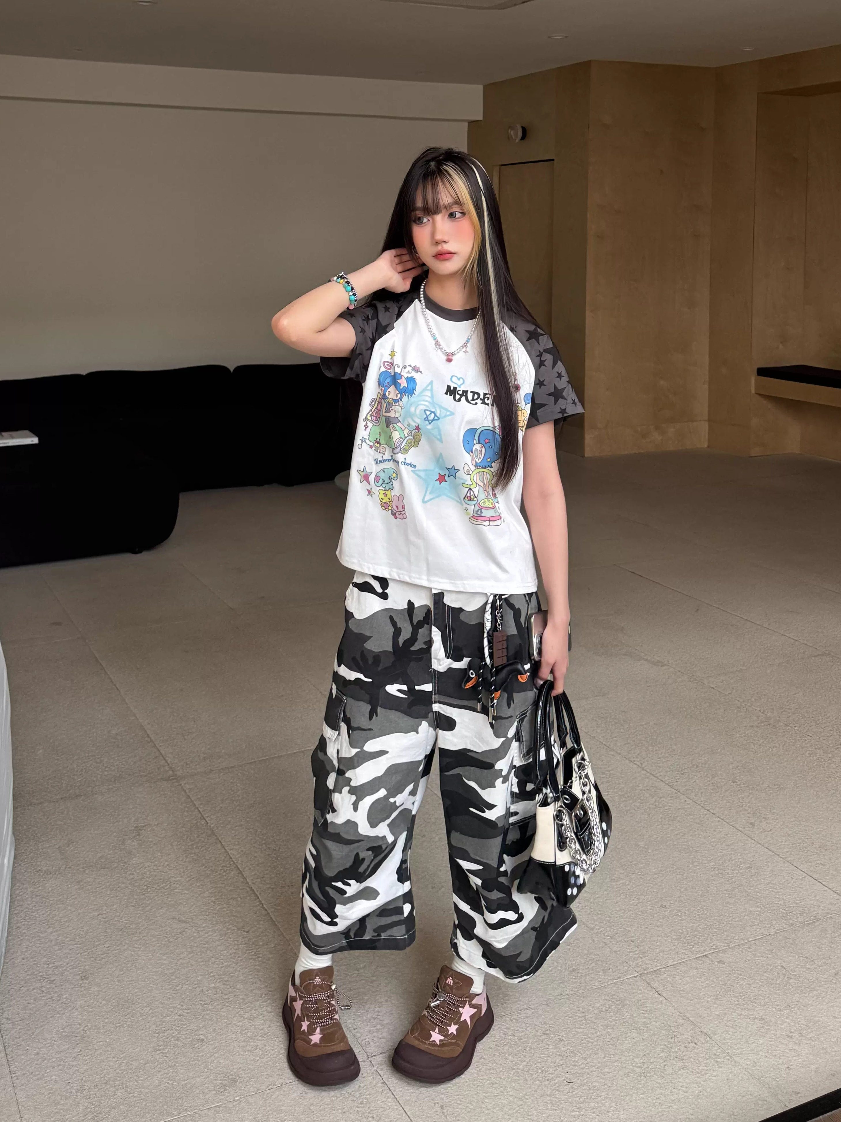 Y2K Star Power! Retro Amoeba Loose Tee for Effortless Summer Style - Product image 5