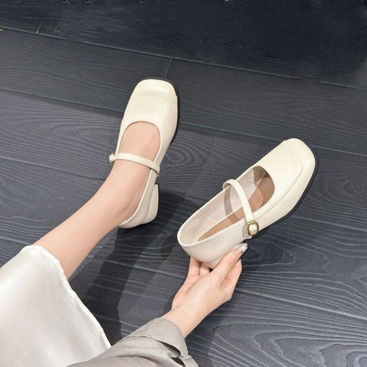 法式一字复古玛丽珍鞋女款2025春季新款气质皮鞋浅口裙子方头单鞋