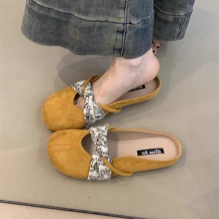 一脚蹬懒人平底德训鞋子2025春夏外穿复古森系文艺风包头半拖鞋女