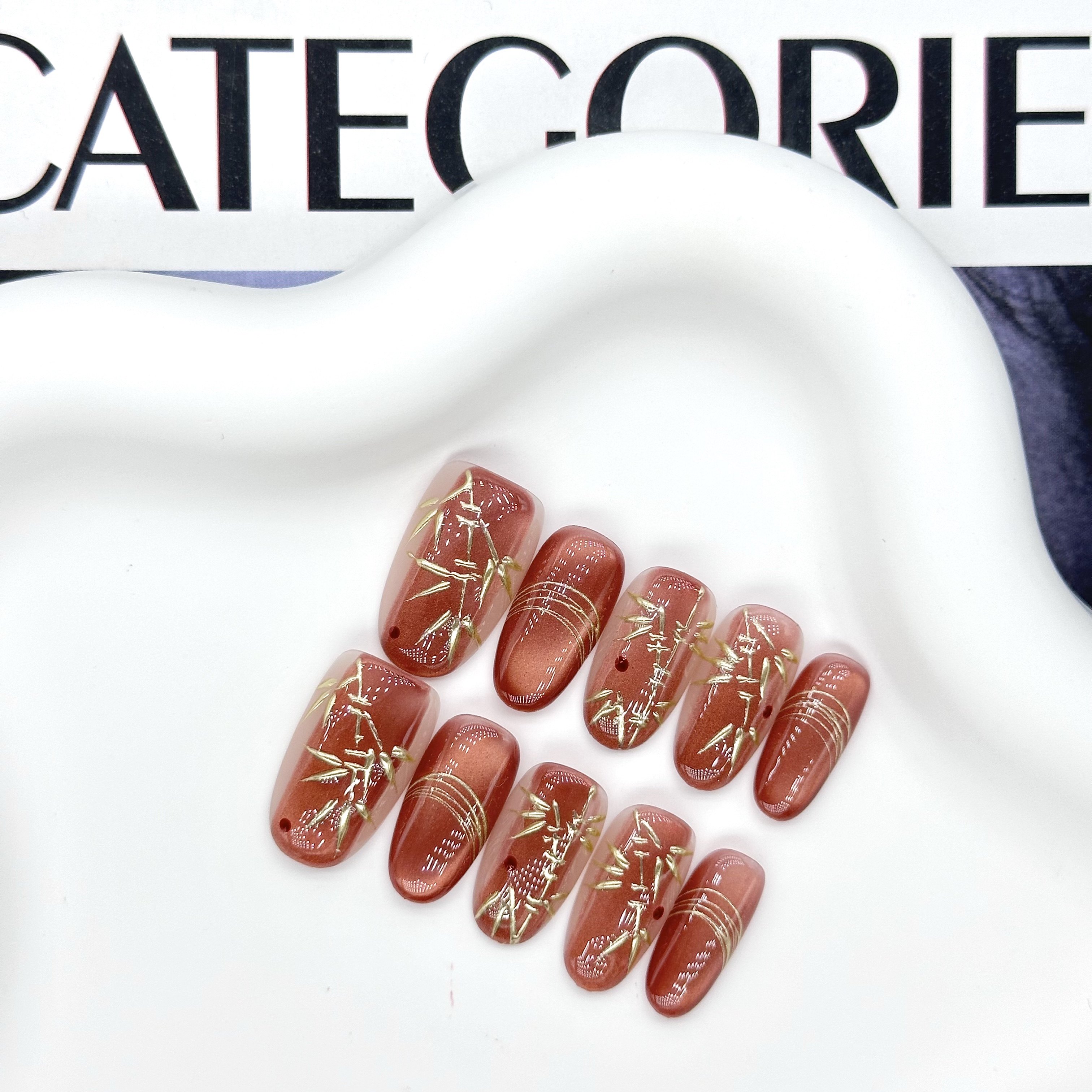 【金竹红韵】国风气质显白红棕猫眼手绘竹子短款高级纯手工穿戴甲,彩妆/香水/美妆工具,穿戴甲/甲片,淘宝优惠券,粉丝福利购,淘宝优惠卷