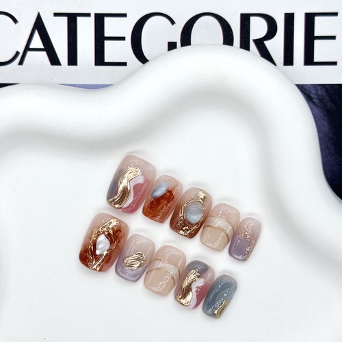 【喜乐长安】小众国风配色高级晕染鎏金手绘显白短款纯手工美甲