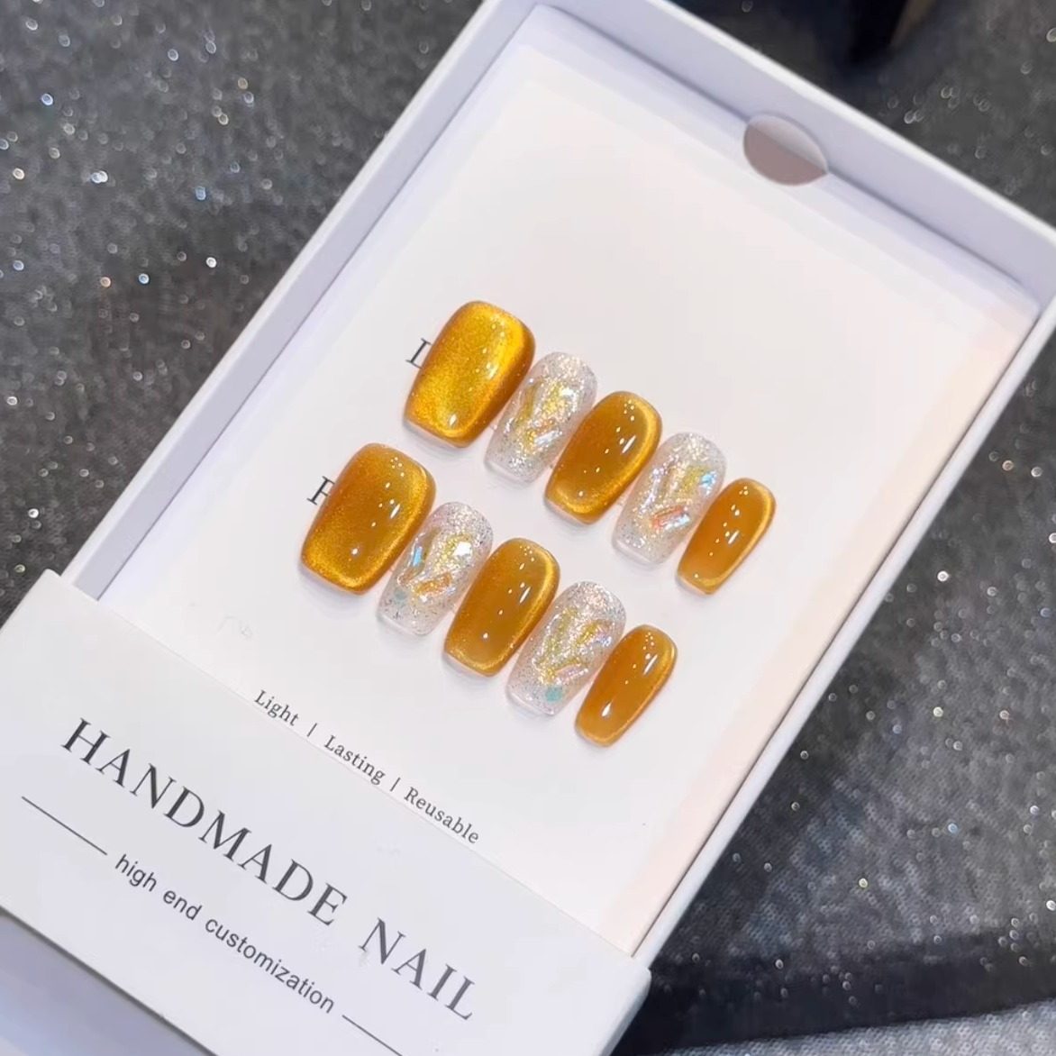 【多金】新年款香槟金猫眼招财爆闪极光钻显白短款纯手工穿戴甲,彩妆/香水/美妆工具,穿戴甲/甲片,淘宝优惠券,粉丝福利购,淘宝优惠卷