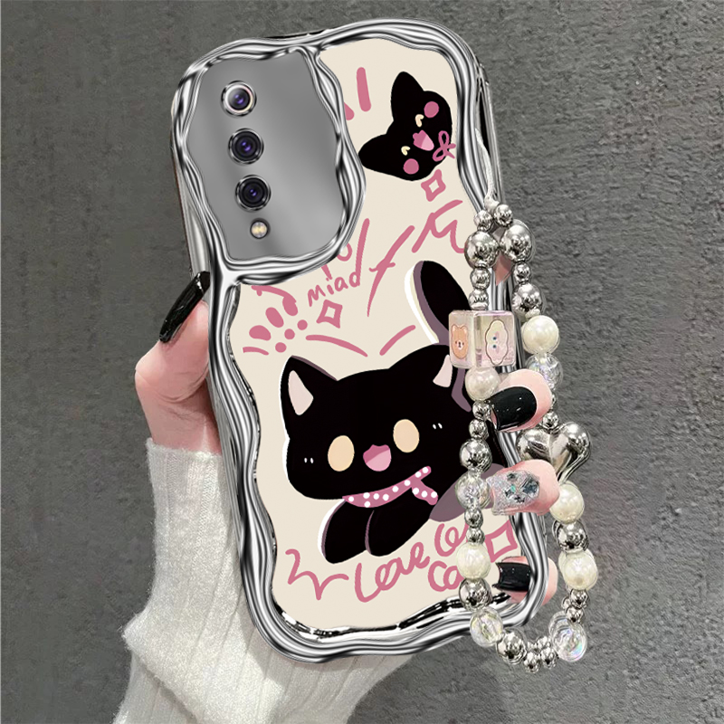 女新款卡通手链手机壳