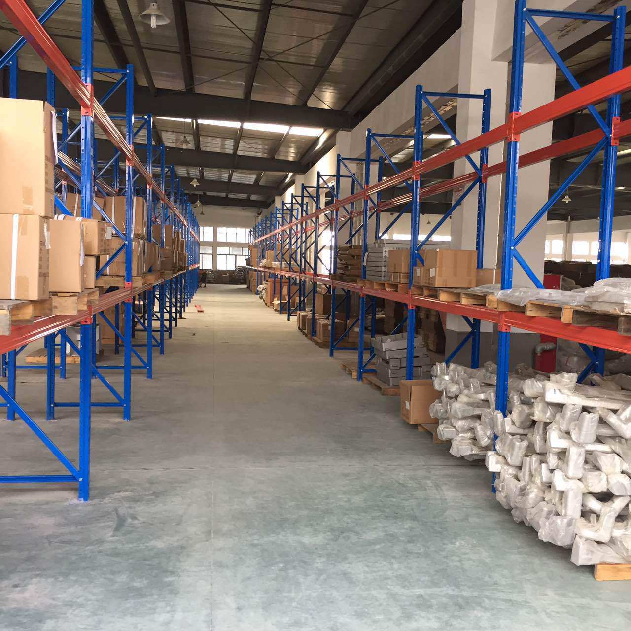 浙江厂家直销重型仓库货架定制 仓储横梁货架1t阁楼货架规划