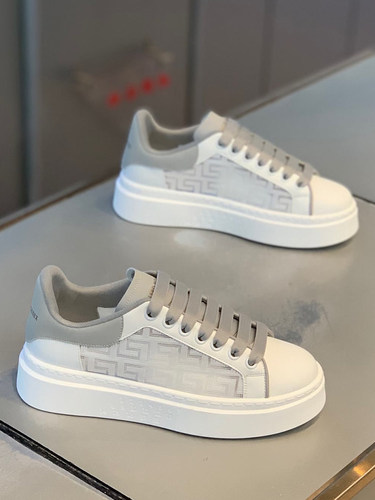 男鞋2026春夏新款网面透气增高板鞋厚底系带低帮时尚爆款小白鞋潮