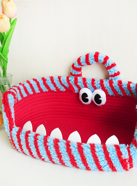 大牙怪兽收纳筐羊羔绒棉线桌面卧室储物篮玩具零食面膜置物整理筐