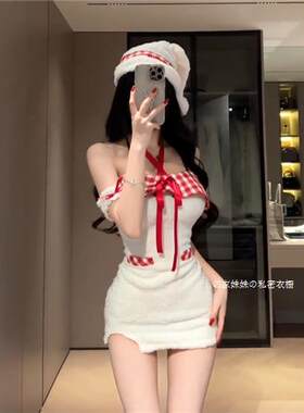 胖mm圣诞甜辣妹格纹拼接毛绒一字肩连衣裙女秋冬纯欲性感包臀短裙
