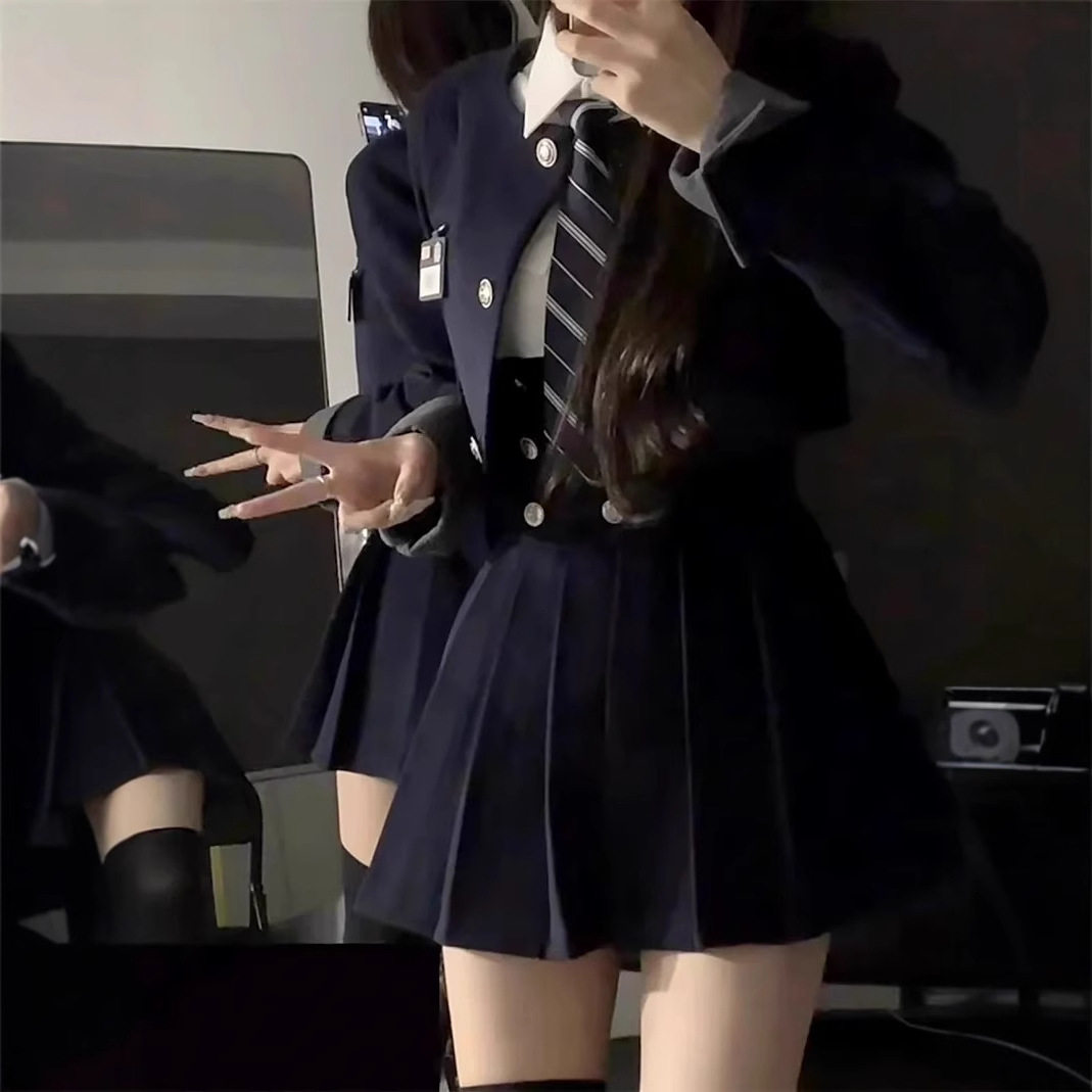 韩国学院风套装女短款西