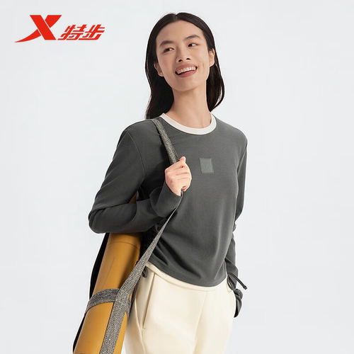 特步长袖T恤女2025年秋季新款简约舒适柔软打底衫975128030225