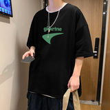 黑色
