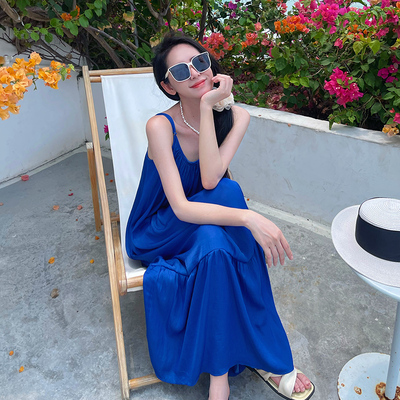 克莱因蓝色海边度假连衣裙超仙