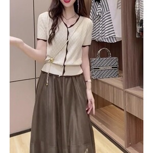 潮牌流行穿搭两件式套装女夏大尺码胖mm显瘦小香风冰丝T恤港味半