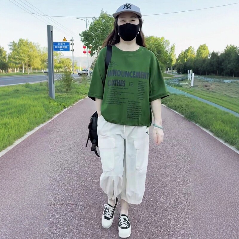 休闲两件套装女2025年夏季新款字母印花圆领T恤+水洗棉八分哈伦裤
