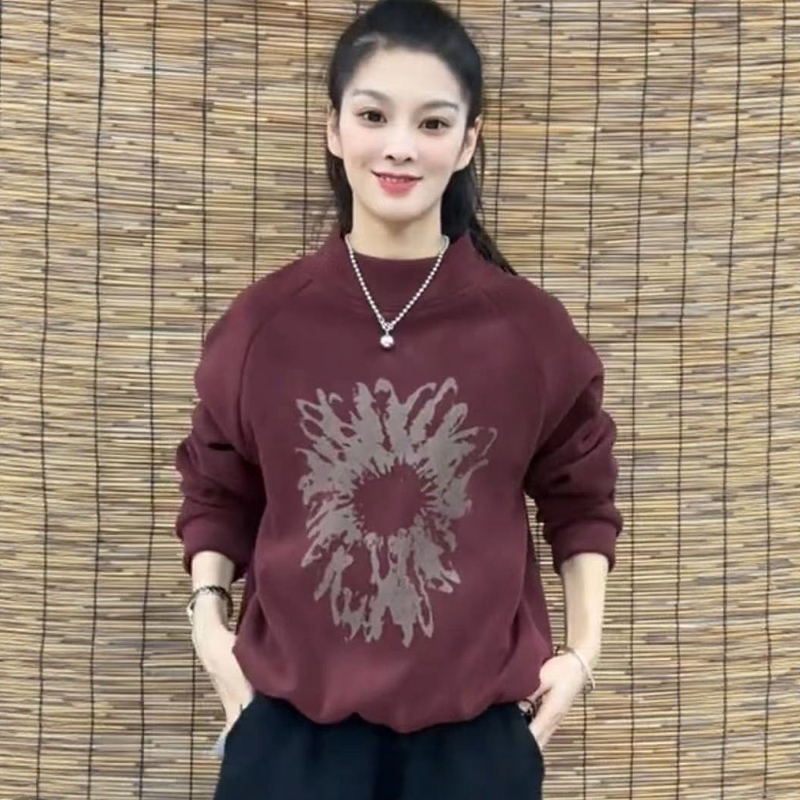 2025年冬季新款宽松印花卫衣女加绒加厚保暖圆领套头显瘦遮肉上衣