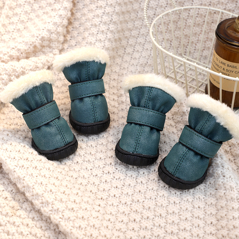 狗狗鞋子小型犬小狗外出软底不掉脚保暖高颜值比熊博美专用软底鞋