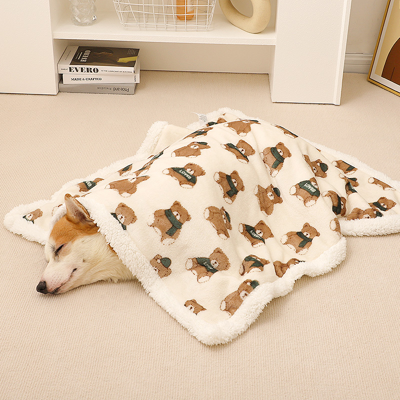 狗狗毛毯睡觉被子冬加厚小狗毯子冬天保暖狗窝垫子幼犬午睡安全感
