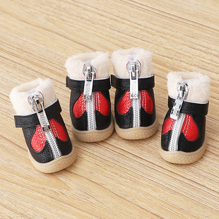 宠物狗狗冬天外出遛弯保暖软底鞋泰迪舒适雪地靴一套四只宠物用品