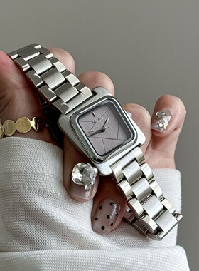 诗高迪厂家供应scottie方形钢带女士韩版轻奢潮流时尚皮带腕表
