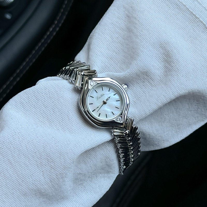 诗高迪品牌直销新款小众时尚女表女麦穗表带贝母表盘韩版轻奢腕表