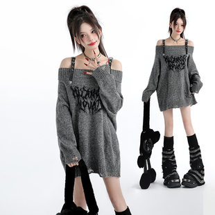 原创甜辣风一字肩破洞毛衣女辣妹中长宽松慵懒高级感针织衫上衣