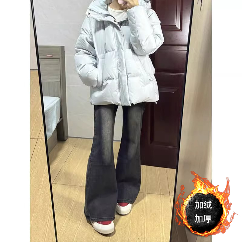 加绒不贴腿黑灰色微喇牛仔裤女