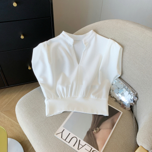 设计感百搭显瘦洋气T恤上衣 新款 韩系纯色高级感V领无袖 背心女夏季
