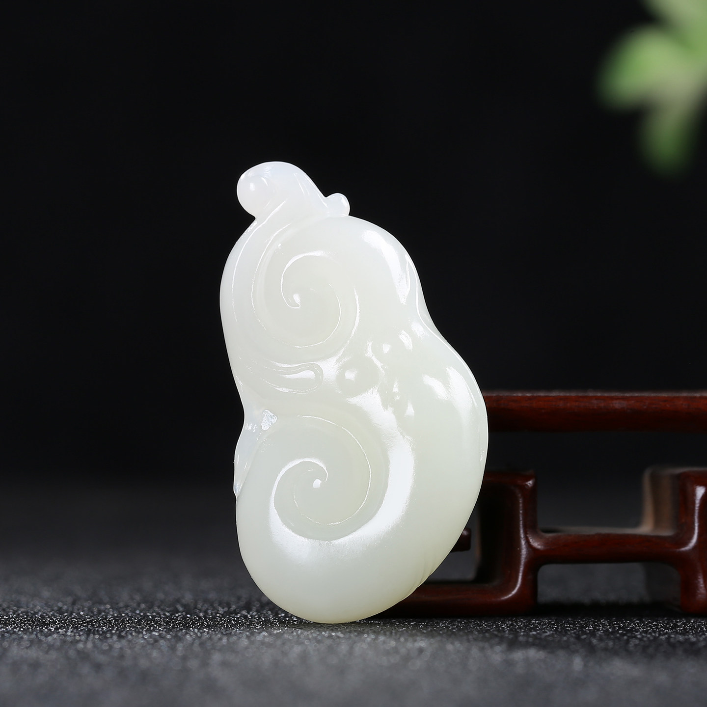 和田玉白玉灵芝如意挂件玉石吊坠