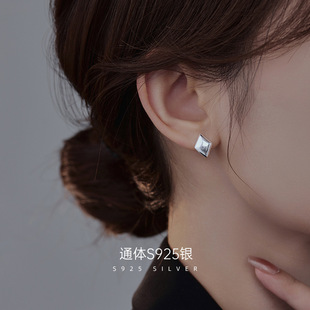 925纯银百搭时尚 2023新款 菱形耳钉女小众设计高级感ins冷淡风耳饰