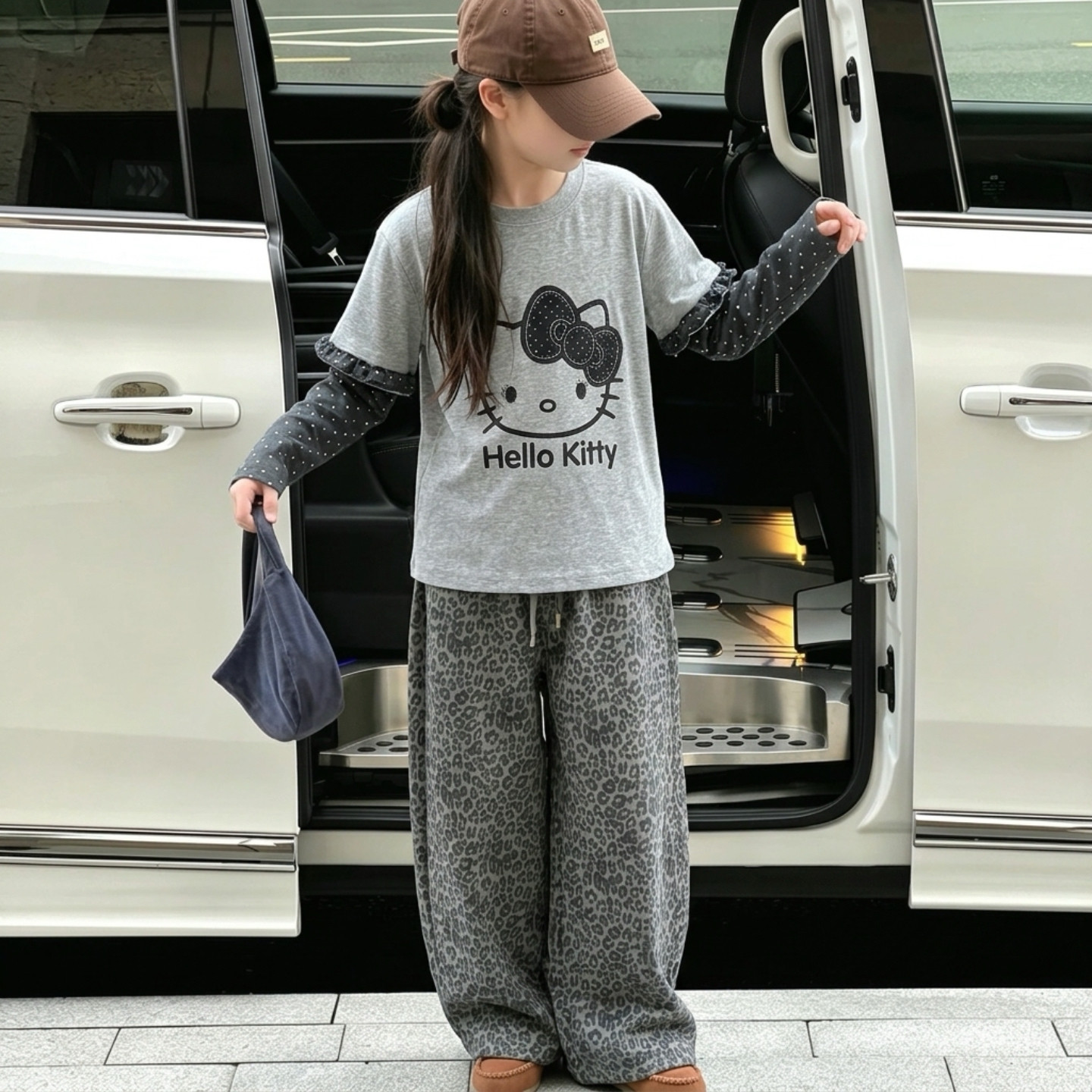 女童春秋季套装2026新款女大童韩范长袖上衣时髦女孩假两件t恤潮