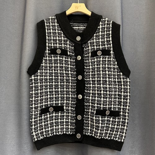 【不退换】韩单女小香风单排扣圆领马甲休闲上衣外套宽松百搭撞色