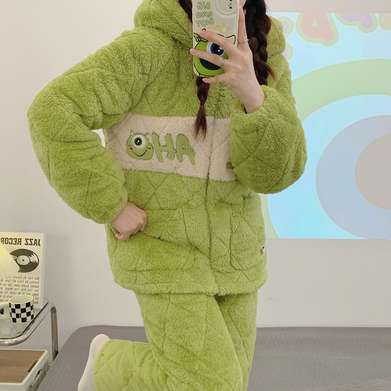 秋冬季睡衣女三层夹棉珊瑚绒加绒加厚可爱卡通学生冬天家居服套装