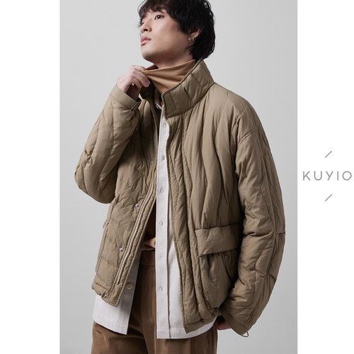 boy不对称波纹绗线蓬松羽绒服