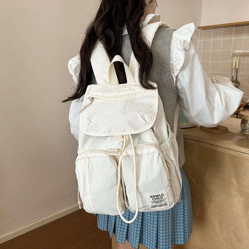 日本大学生双肩包女新款休闲背包潮牌时尚大容量多兜书包