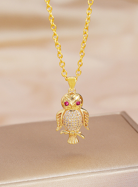 猫头鹰吊坠钛钢精致超闪保色女