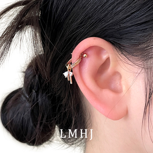 小众咖啡金蝴蝶结钛钢耳钉小众设计款D型耳骨钉时尚潮流耳环耳饰