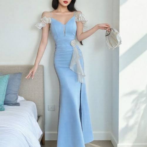 高级感吊带露肩订花连衣裙晚礼服裙订婚宴会花朵拼接收腰开叉