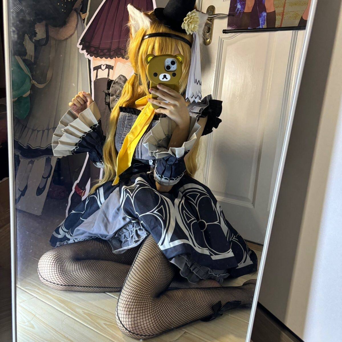 蔚蓝档案cos二次元女伊落玛丽套