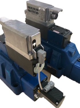 REXROTH/力士乐伺服阀4WRLE16V200M-4X/MXY/24A1液压比例方向阀