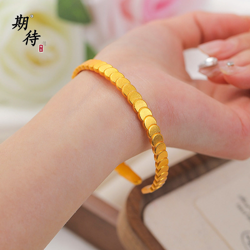 越南沙金爆闪蜂巢手镯女高级感小众设计水波纹不掉色简约轻奢手环