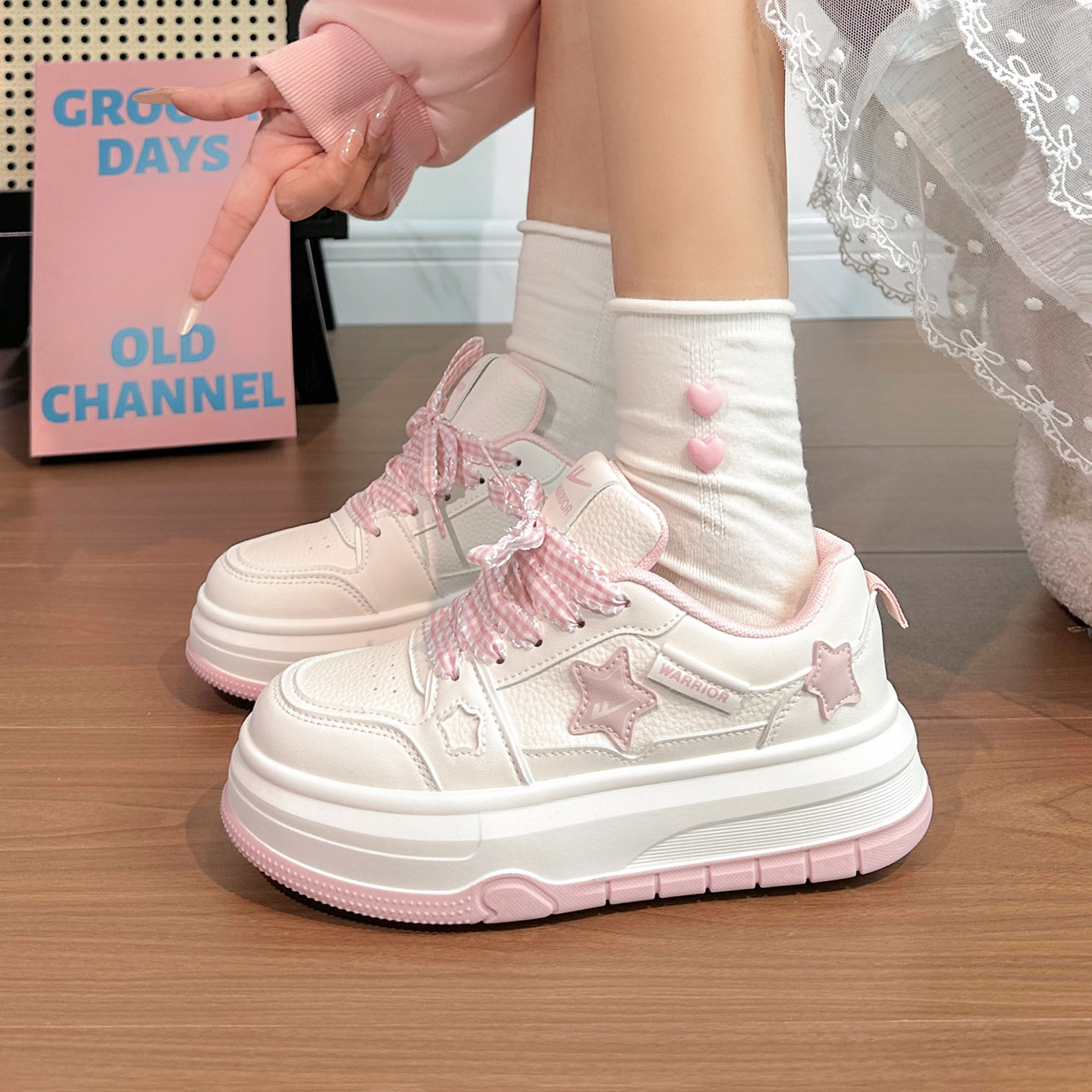 回力星星小白鞋女2025秋季新款学生增高休闲鞋小众设计感百搭板鞋,女鞋,休闲板鞋,淘宝优惠券,粉丝福利购,淘宝优惠卷